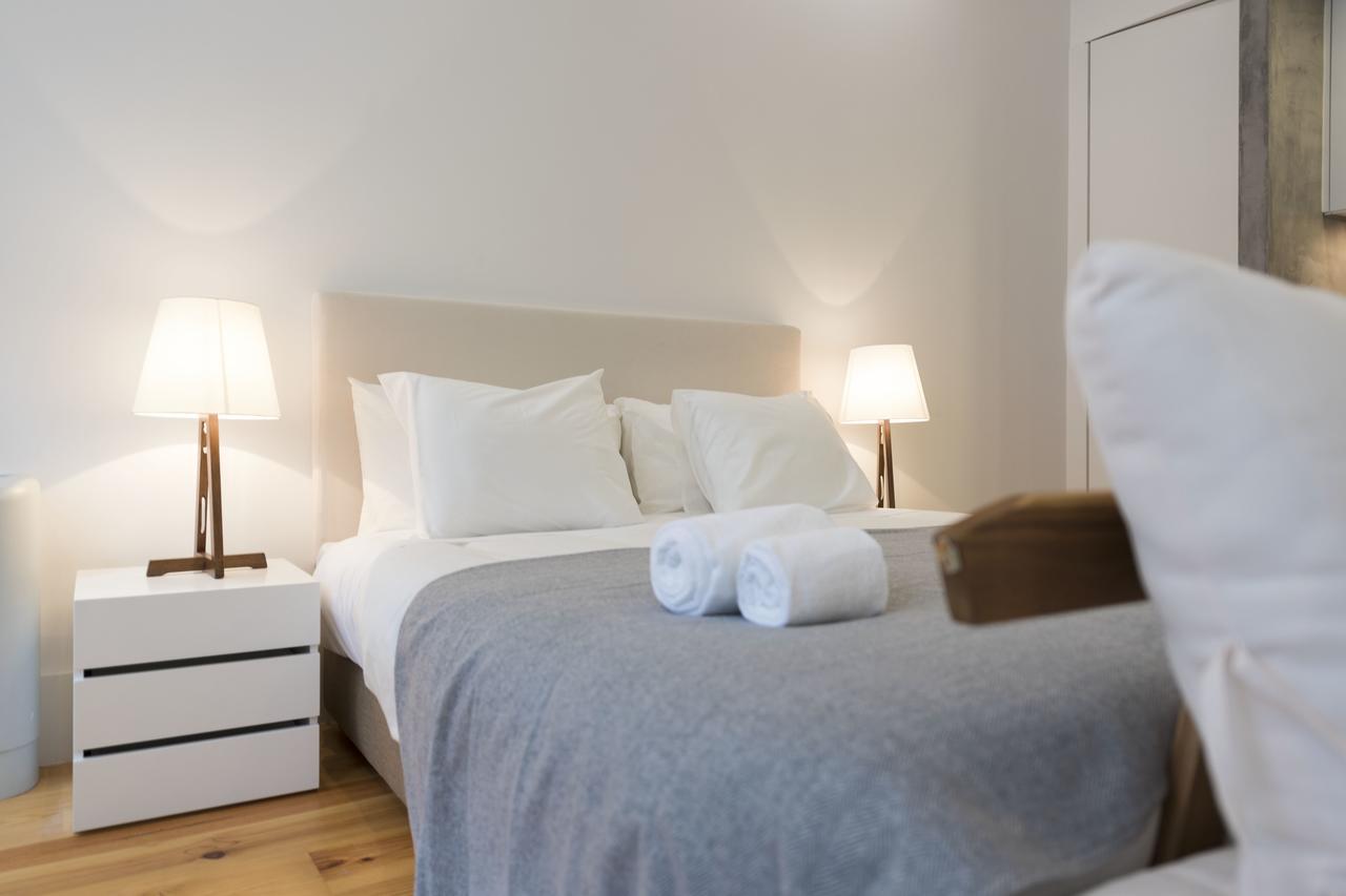 LovelyStay - Rico's Apartment - Almada 1ºF OOporto Exterior foto